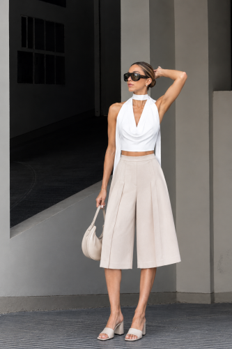 Luxury Bermuda Shorts Beige